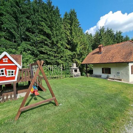 Holiday House Apartment Voukov Mlin Smarje pri Jelsah Eksteriør bilde